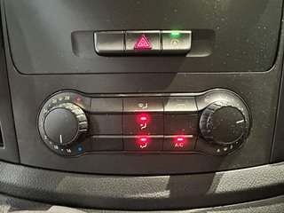 MERCEDES-BENZ Vito 110 CDI TD Compacta