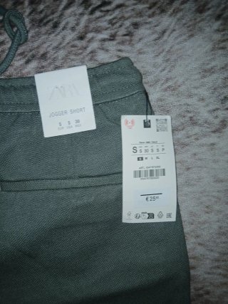 Pantalón corto verde talla S