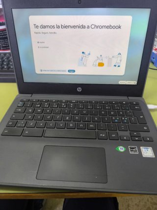 Chromebook HP Negro (Piezas/Uso)
