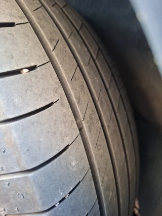 Llantas con neumáticos