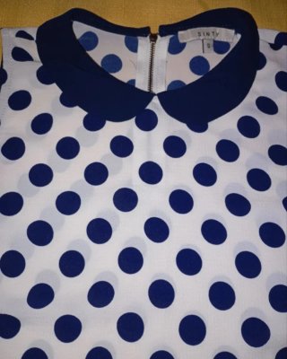 Blusa de lunares
