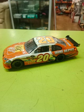 Coche Scalextric Toyota Camry Home Depot