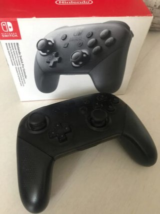 Mando Pro Oficial Nintendo Switch 1 y 2 como nuevo