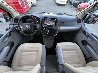 VOLKSWAGEN  T5 California 2.5 TDI de 131 cv  2006