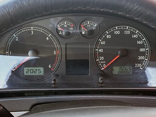 VOLKSWAGEN  T5 California 2.5 TDI de 131 cv  2006