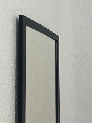 Specchio da parete a figura intera nero