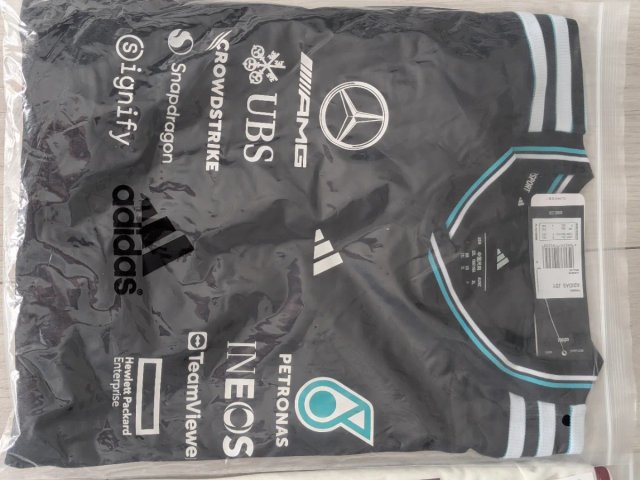 Lote dos camisetas