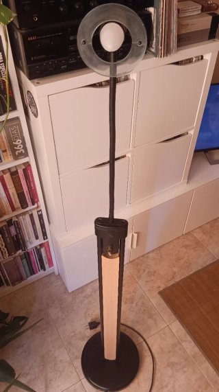 Lámpara de pie para lectura