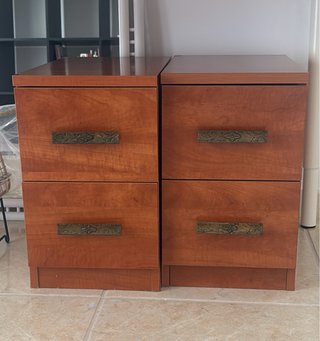 2 Comodini in Legno