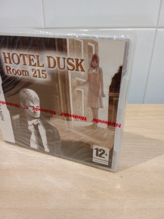 Hotel Dusk Room 215 Nintendo DS Precintado