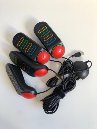Buzz! El Gran Concurso Musical PS2 + Buzzers