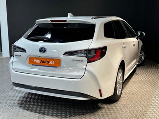 Toyota Corolla 1.8 125H BUSINESS E-CVT TOU SPORT