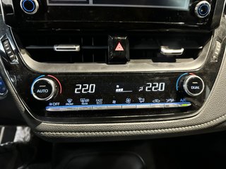 Toyota Corolla 1.8 125H BUSINESS E-CVT TOU SPORT