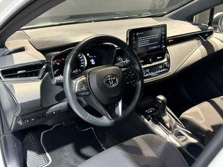 Toyota Corolla 1.8 125H BUSINESS E-CVT TOU SPORT