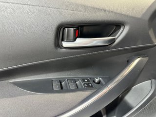 Toyota Corolla 1.8 125H BUSINESS E-CVT TOU SPORT