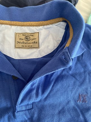 Lote 4 polos y 1 camiseta niño