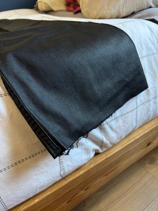 Pantalón ancho cuero negro Stradivarius T40