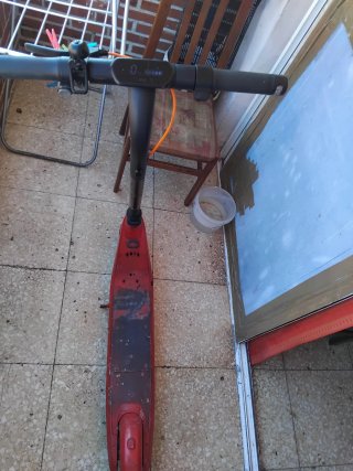 Patinete eléctrico Ninebot E2 Pro rojo