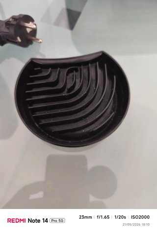 Macchina da caffè Nescafé Dolce Gusto Piccolo Negra
