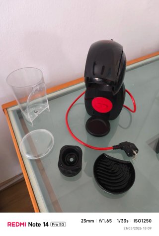 Macchina da caffè Nescafé Dolce Gusto Piccolo Negra