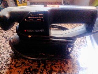 Lijadora Black & Decker