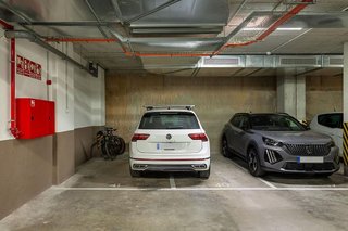 Garaje en venta en Centre en Hospitalet de Llobregat, L´