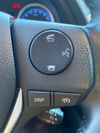 POCOS KMS!!!! TOYOTA AURIS 120D