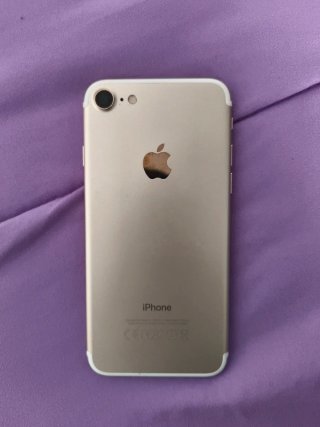 iPhone 7 128GB Oro