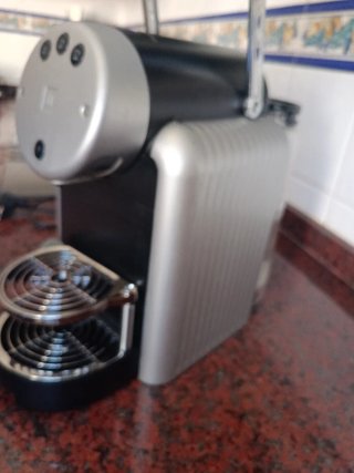 Macchina da caffè Nespresso Zenius