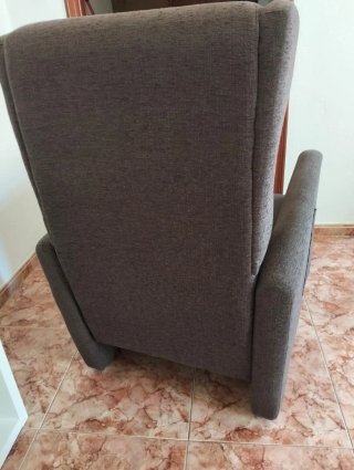 Sillón reclinable tela marrón/gris