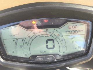 Aprilia Tuono 125 2022 Negra/Plata