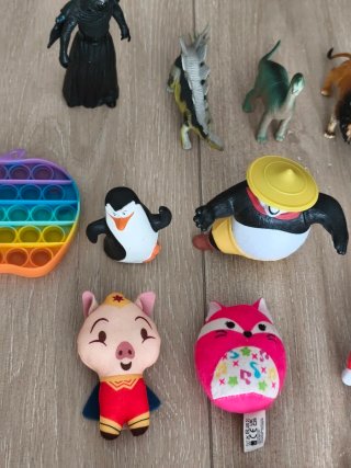 Lote de juguetes variados