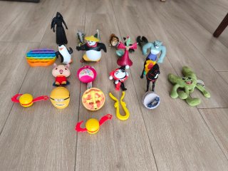 Lote de juguetes variados