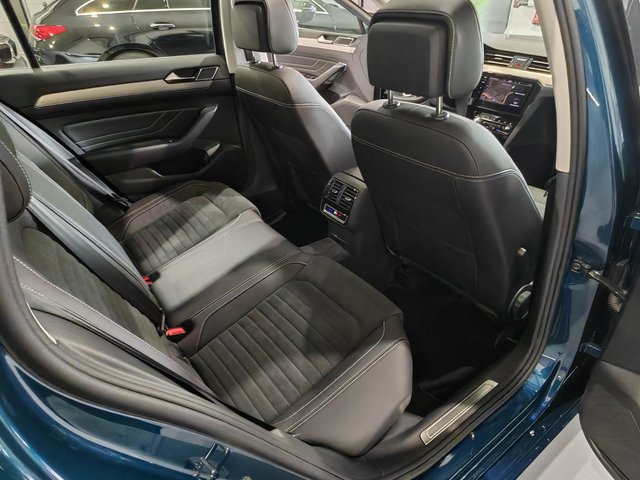 Volkswagen Passat Variant Executive 2.0 TDI 110kW DSG