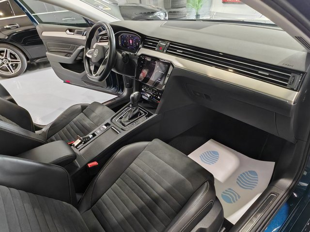 Volkswagen Passat Variant Executive 2.0 TDI 110kW DSG