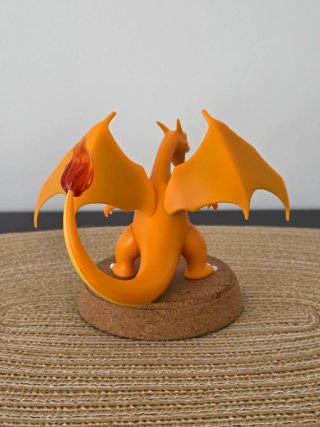 ​Figura Charizard Pokémon 8cm