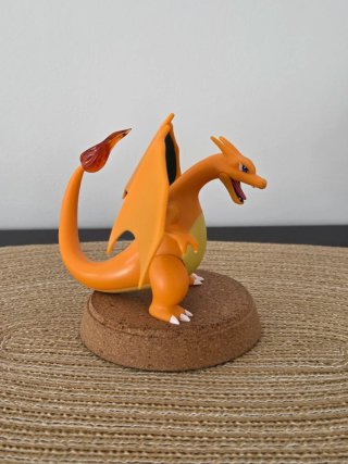​Figura Charizard Pokémon 8cm