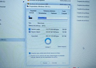Portátil Lenovo IDEAPAD S145. sony samsung hp