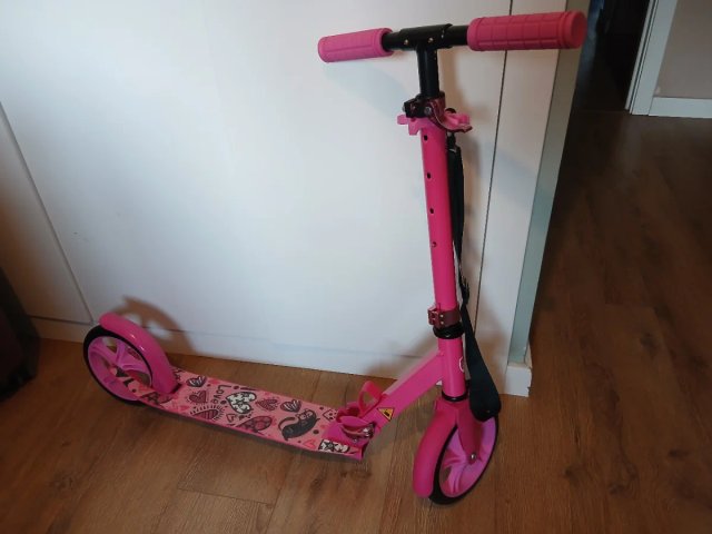 Patinete Arebos City De Pedales – Ruedas XXL De 200 Mm, Ajustable Y Plegable – Carga 100 Kg – Incluye Correa De Transporte