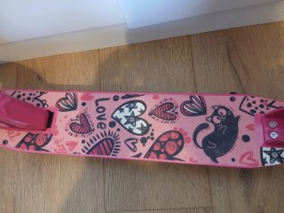 Patinete rosa infantil AREBOS