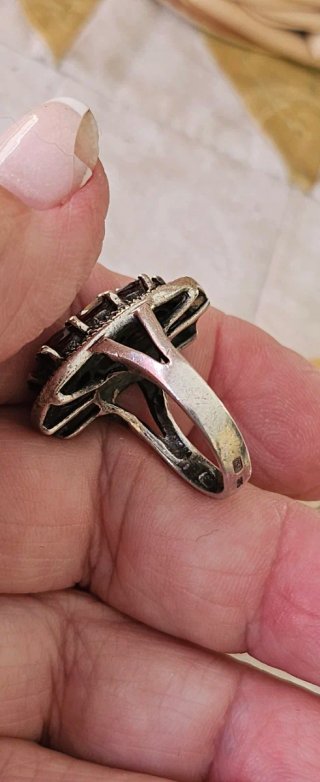 Anillo Plata y Granates Antiguo