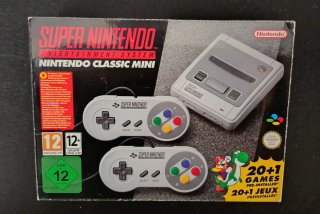 Espectacular lote de 4 consolas Clásicas Mini