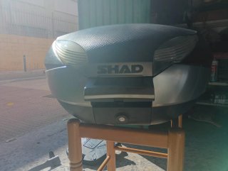 Baúl Shad SH48 Negro