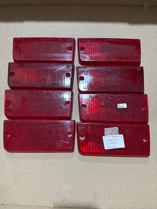 Lote 8 tulipas trasera DCH posición Seat 131 1Seri