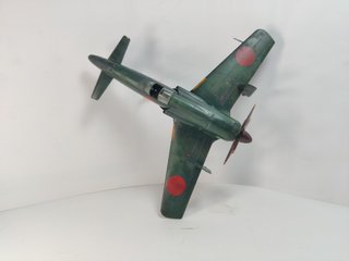Maqueta del avion Kyushu J7W1 escala 1/72 Hasegawa