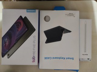 Lenovo Tab M10 FHD Plus 128GB LTE + Tastiera/Penna