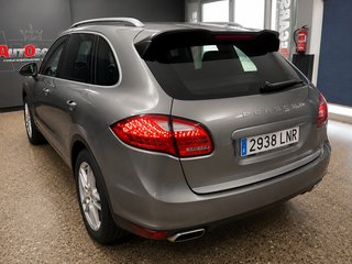Porsche Cayenne 2011