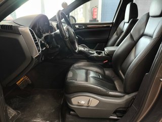 Porsche Cayenne 2011