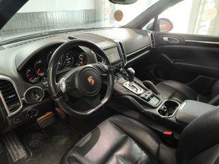 Porsche Cayenne 2011