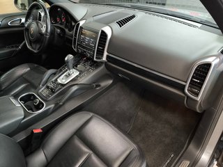 Porsche Cayenne 2011